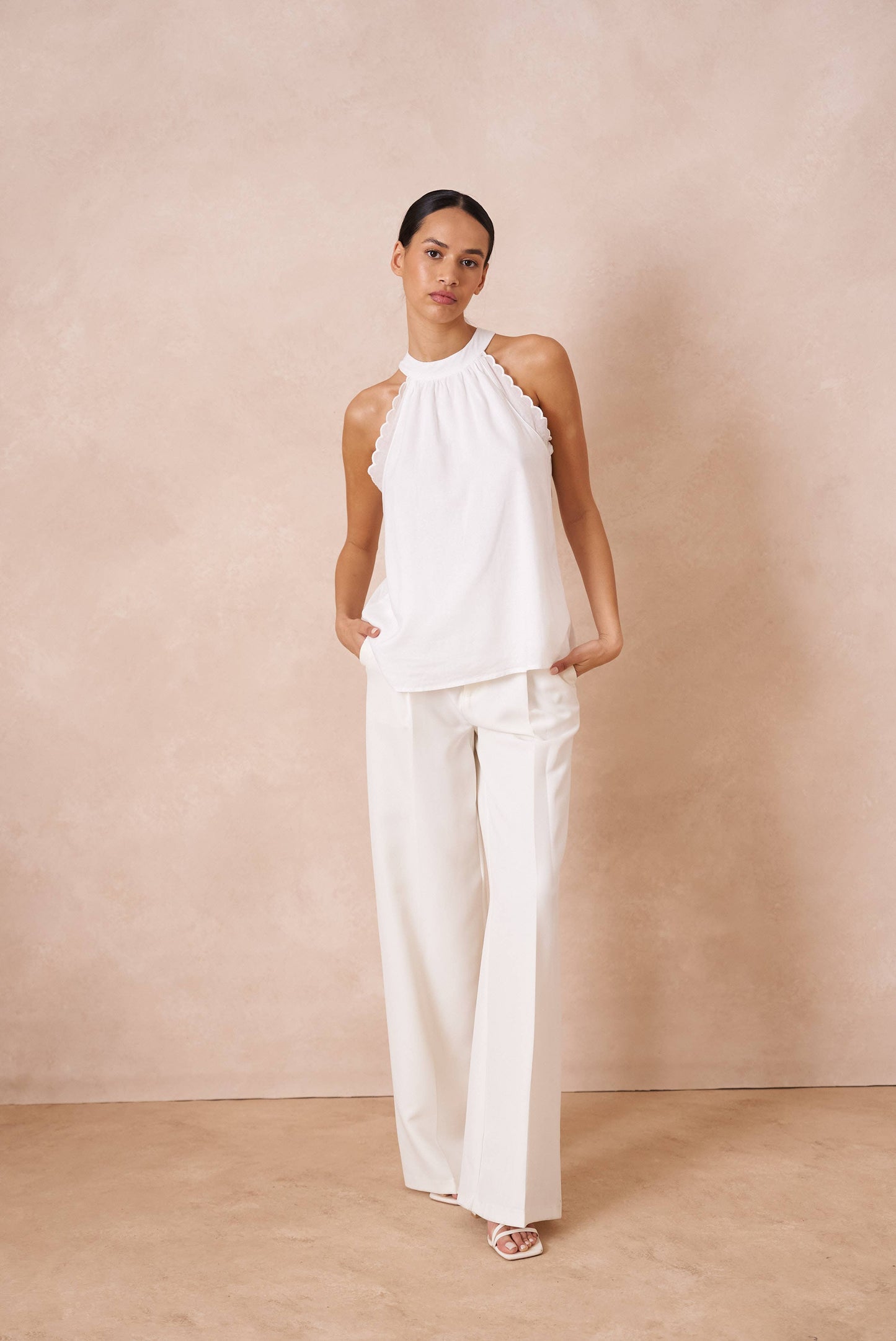 Top with bow neckline containing linen: white