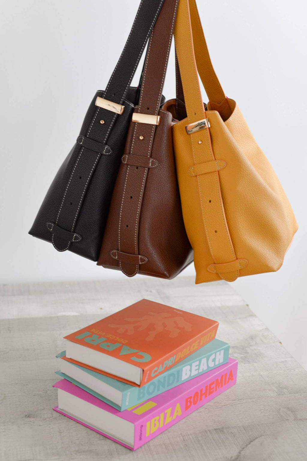 Hobo Vegan Leather Brown Regulator