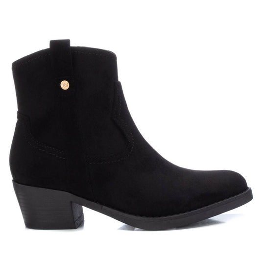 Cowboy ankle boot in black suedette