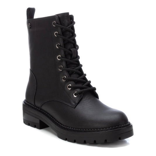 Black lace up boot