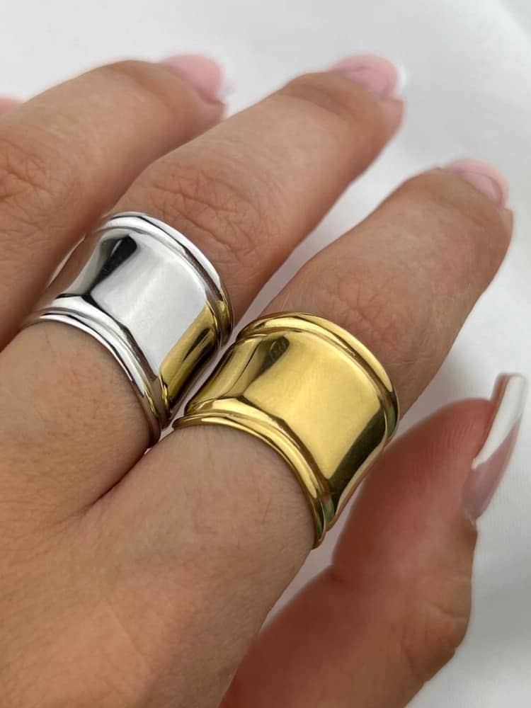 VICTORY RING: Silver