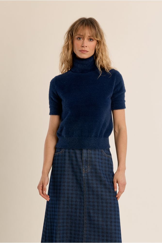 Fluffy short sleeve top in denim blue