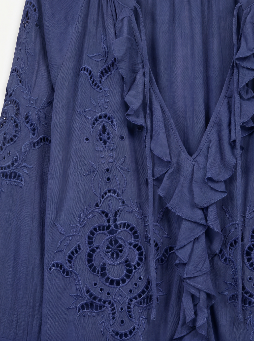 Cotton blouse in blue