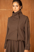 Short oversized trench-style jacket stand collar: Brown