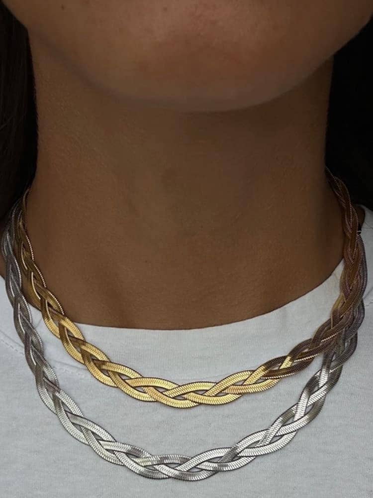 NECKLACE - ARIA
: Silver