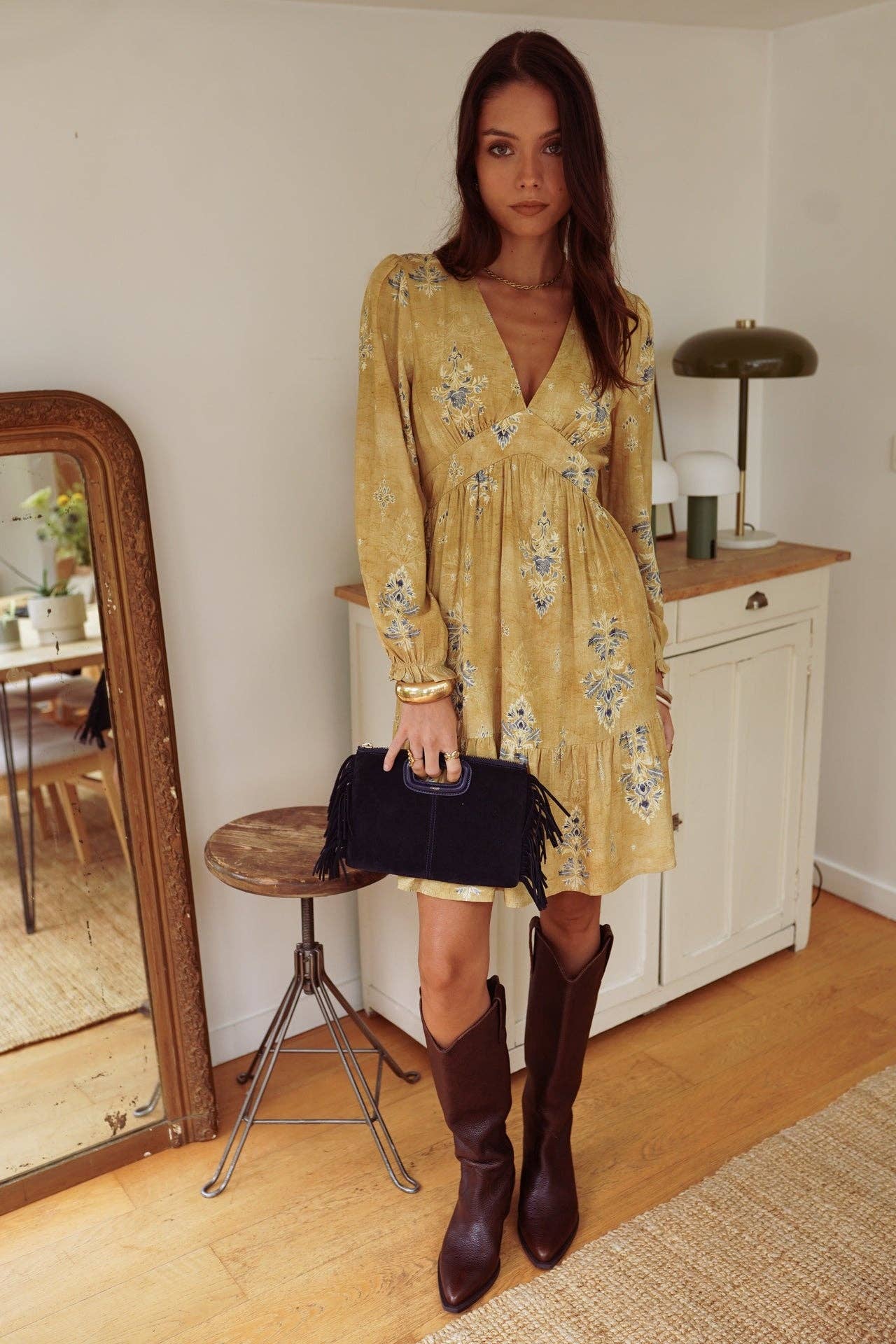 Hind dress: Jaune