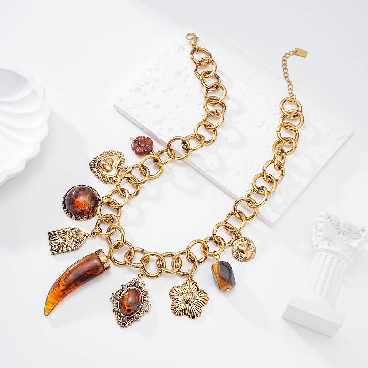 Necklace - Nina: Gold