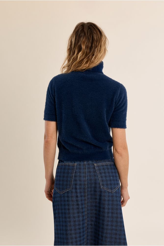 Fluffy short sleeve top in denim blue