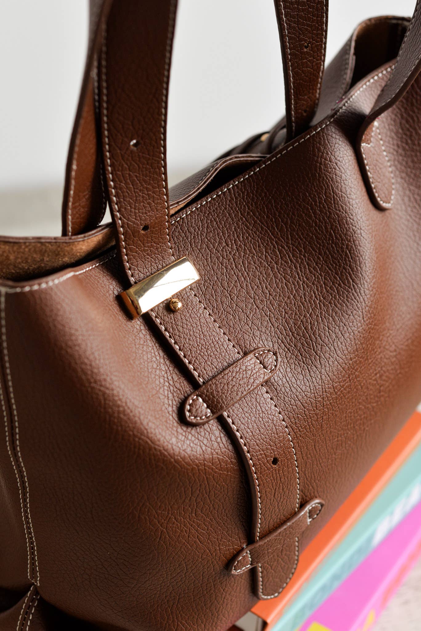 Shopper Vegan Leather Regulator Brown