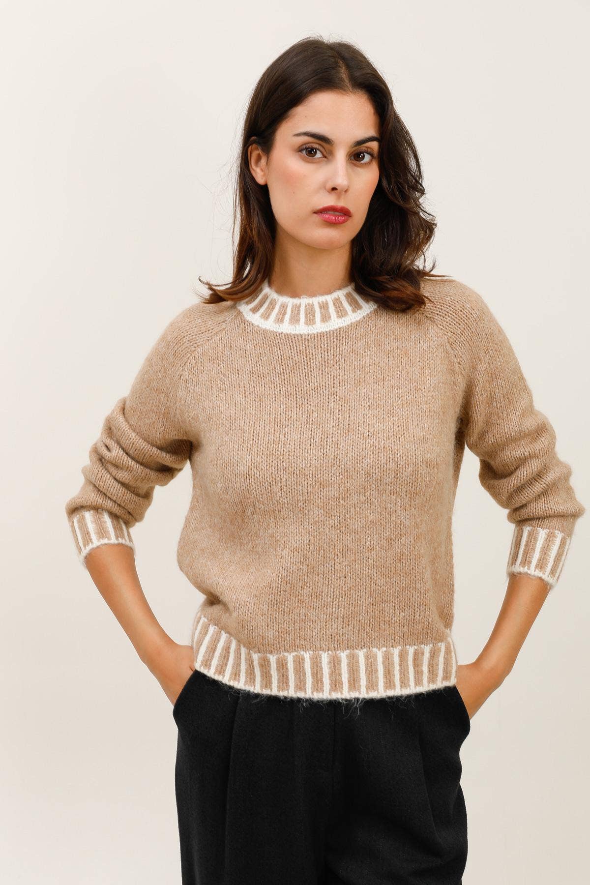 TWO-TONE SWEATER BEIGE