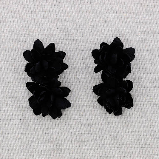Double Steel Flower Fabric Earrings: Black