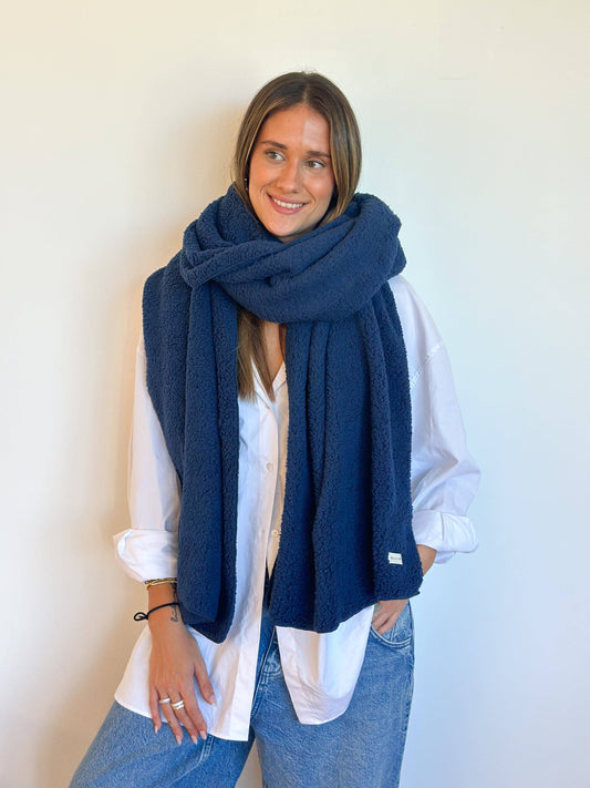 Sherpa Scarf in deep blue