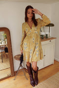 Hind dress: Jaune