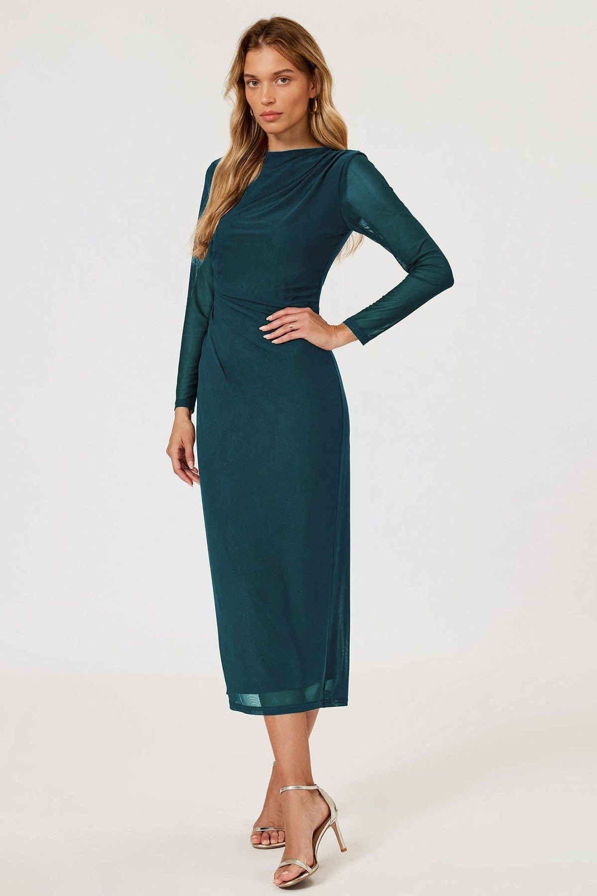 Midi dress in gathered mesh with long sleeves in teal