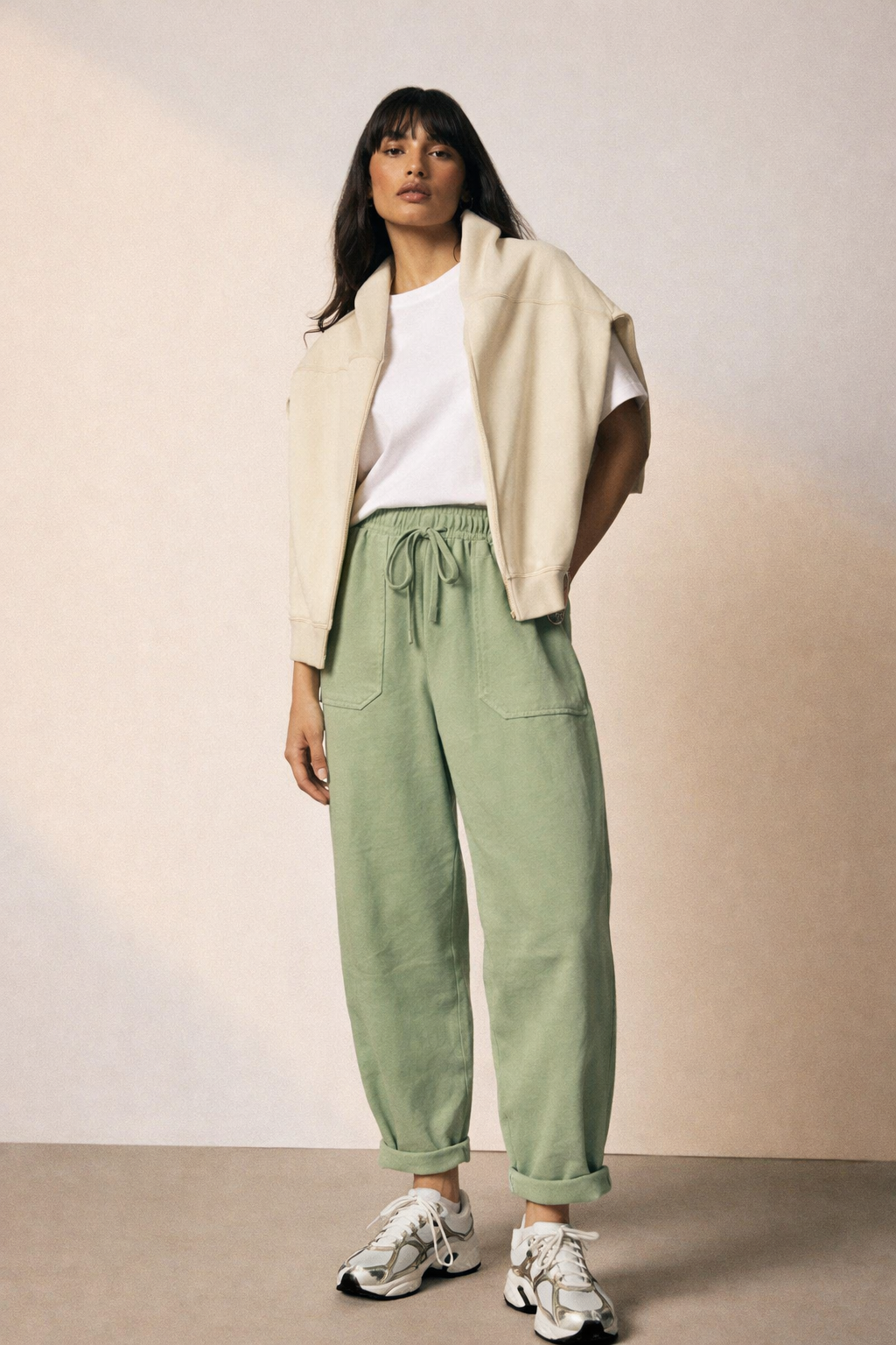 Jogging pants with an elastic waistband and a relaxed fit: navy