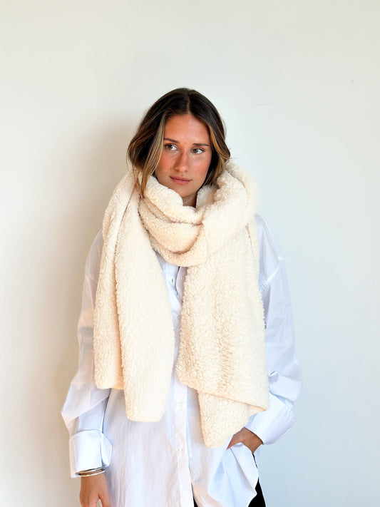 Sherpa Scarf in cream