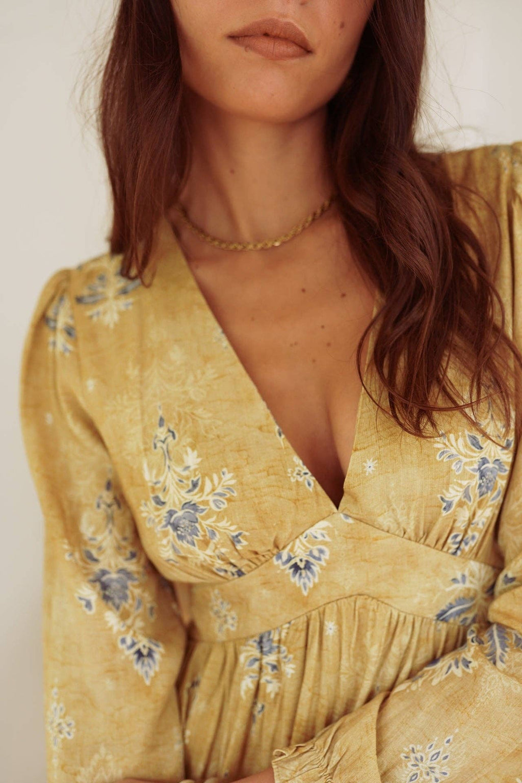 Hind dress: Jaune
