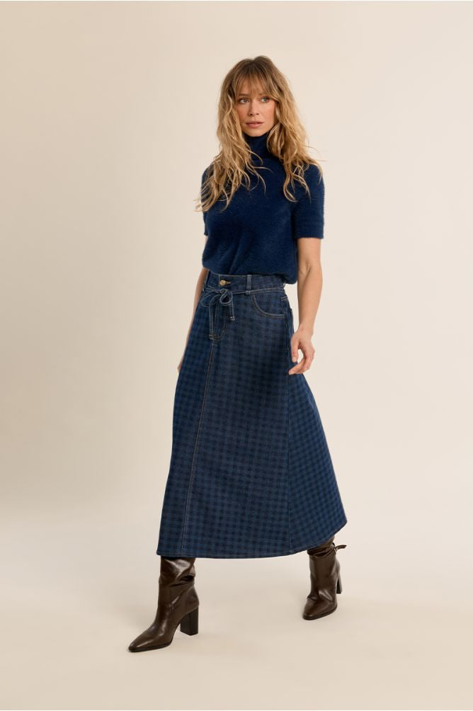 Fluffy short sleeve top in denim blue