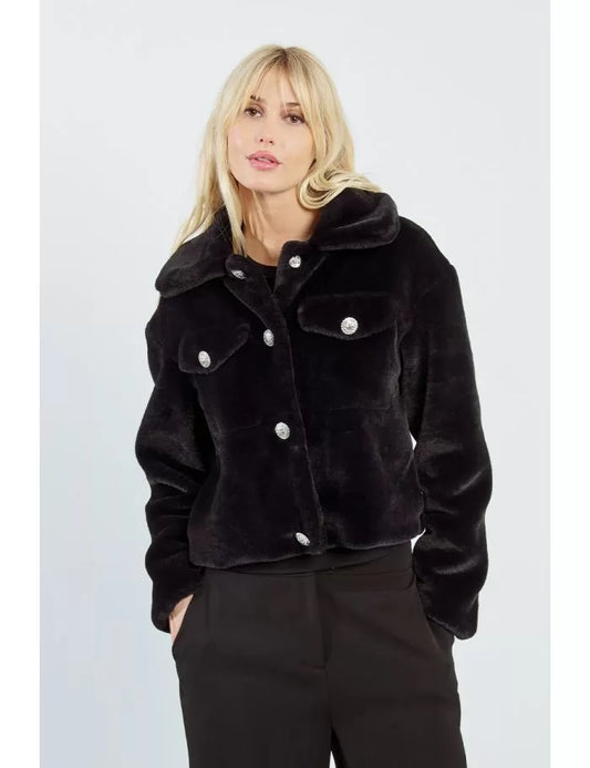 Fur jacket with dressy buttons