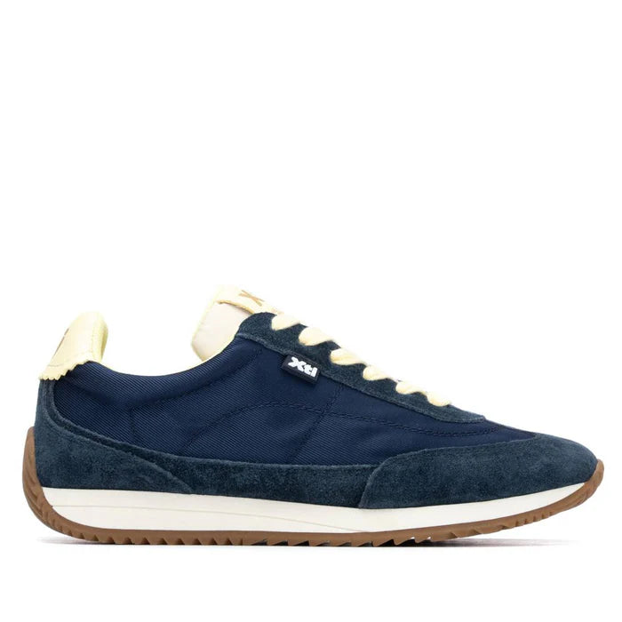 Navy and pale yellow trainer