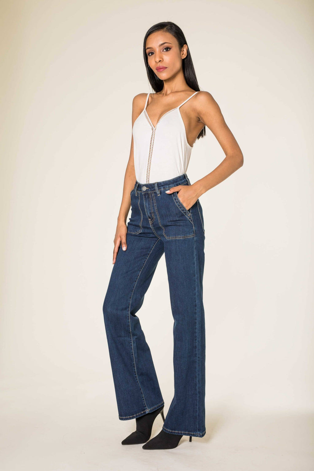 Wide high-waisted stretch flare jeans: Raw blue