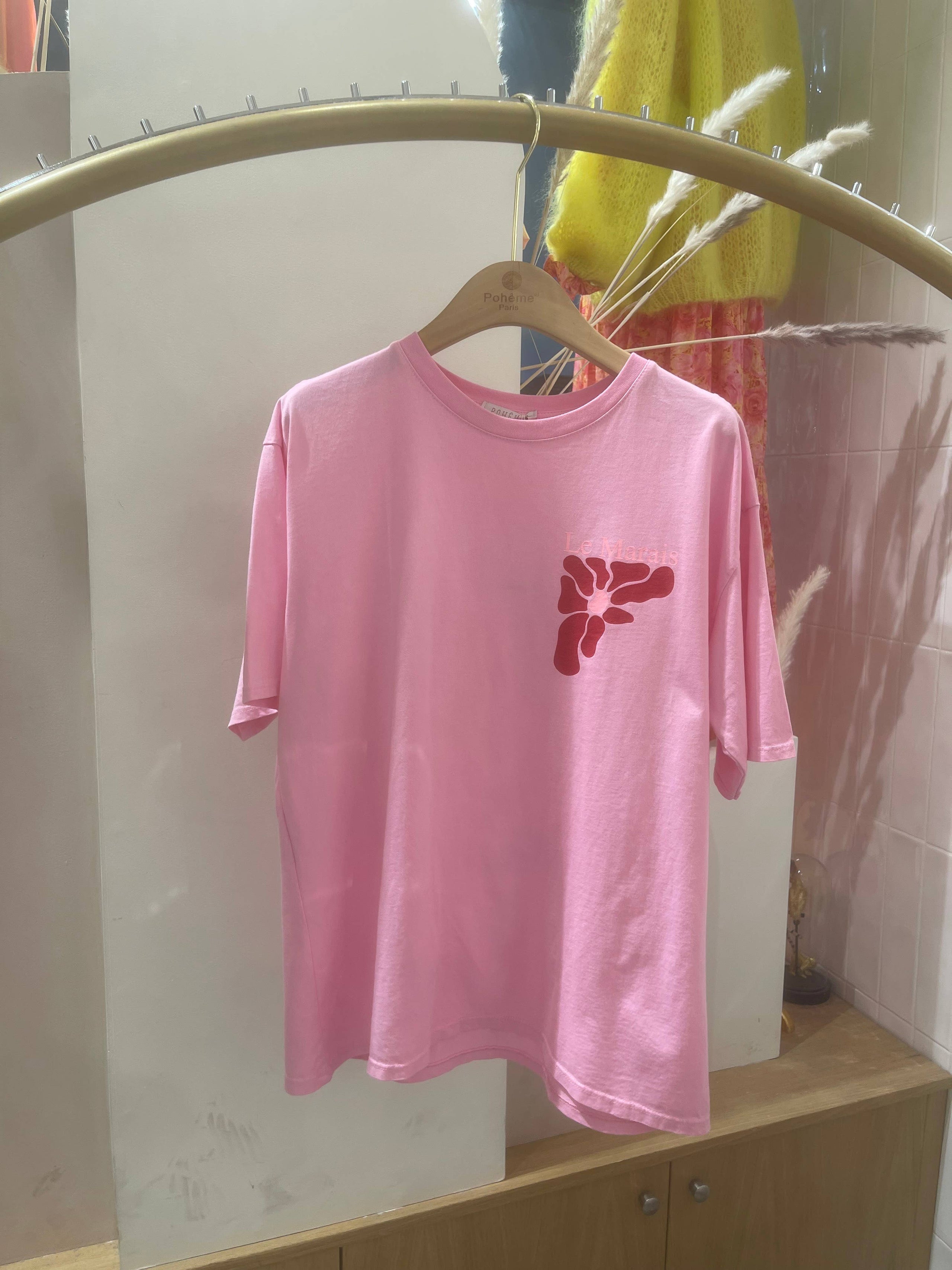 Parisian T-shirt Le Marais Graphic on Back: Pink