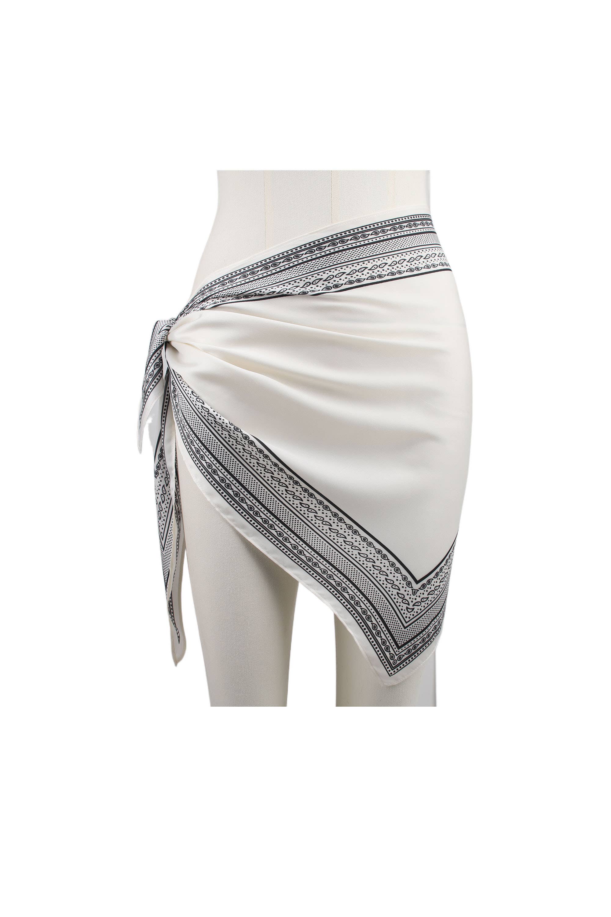 PRINTED TRIANGLE SCARF, SILK-TOUCH: White