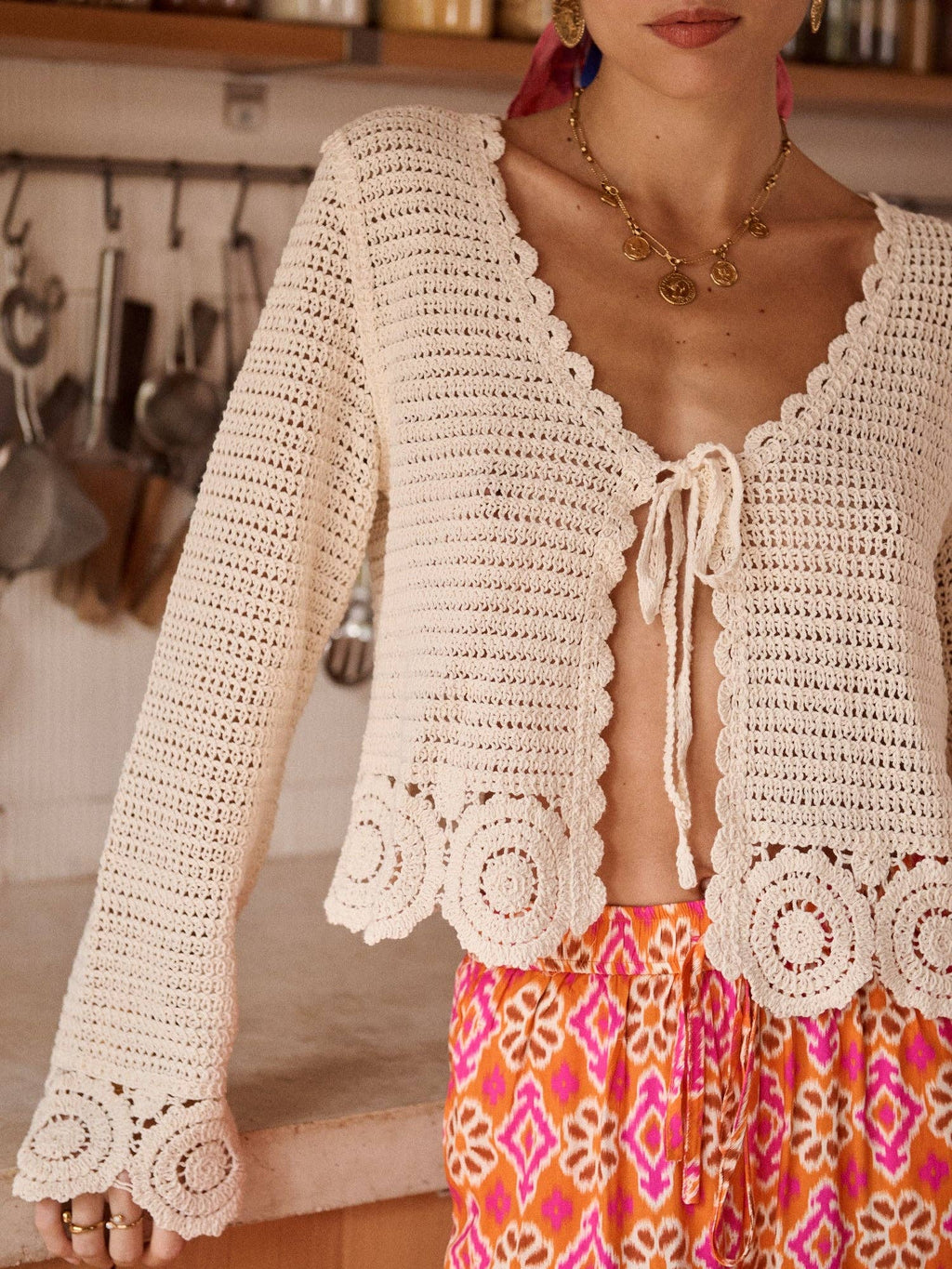 Léontia top: Beige