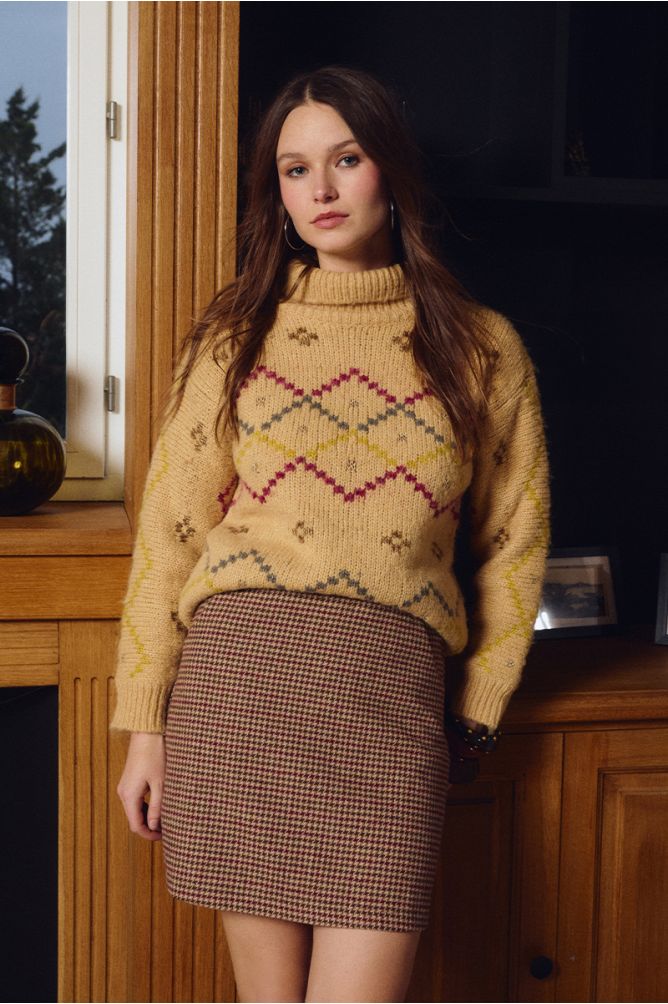 Houndstooth skirt