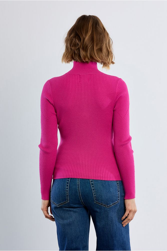 Sporty ribbed sweater in fuschia