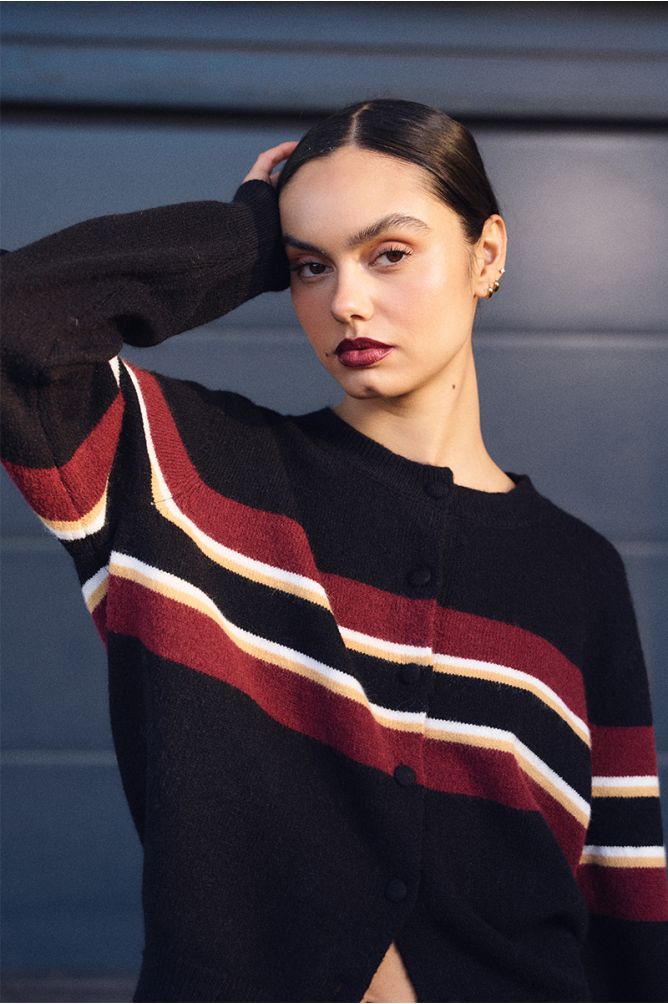 Knit cardi in black