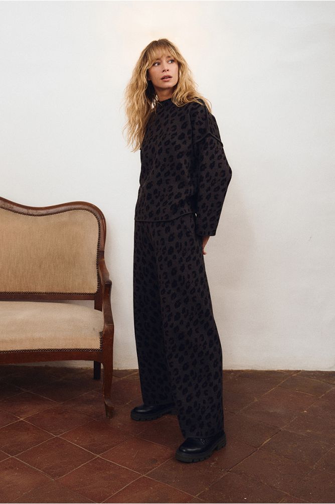 Knitted trouser leopard dark grey